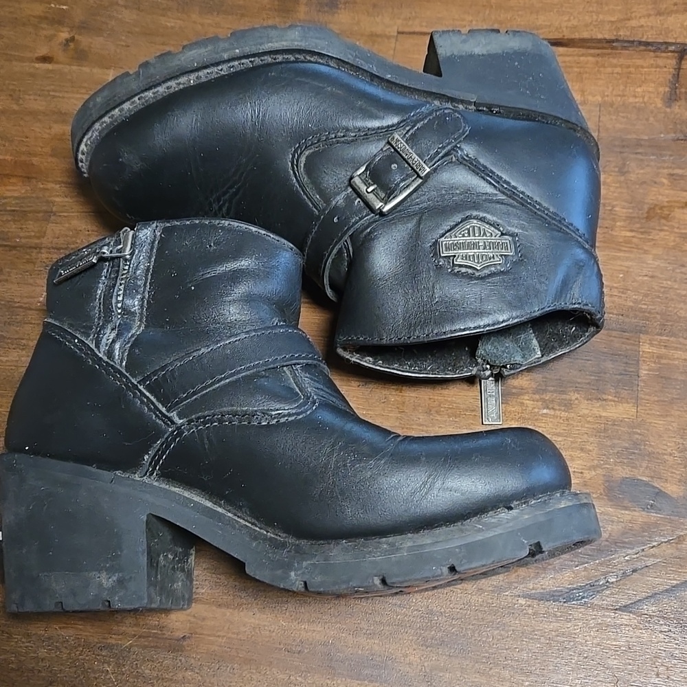 Harley-Davidson Womens Black Leather Ankle Boots with Buckle Accent Size 6 - Picture 8 of 8